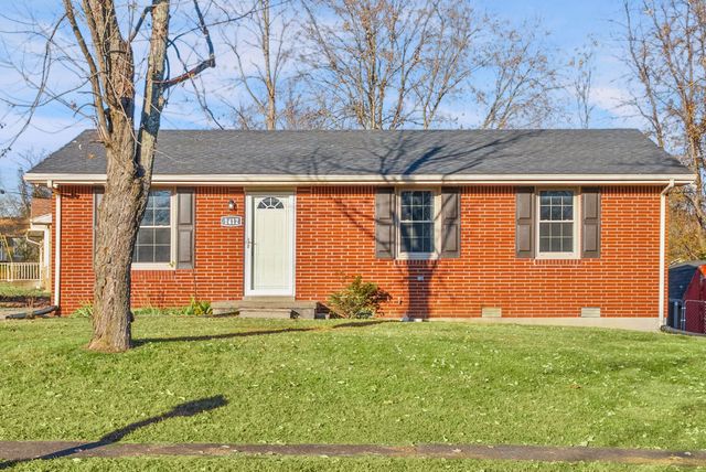 1412 Honeysuckle Dr, Hopkinsville, KY 42240