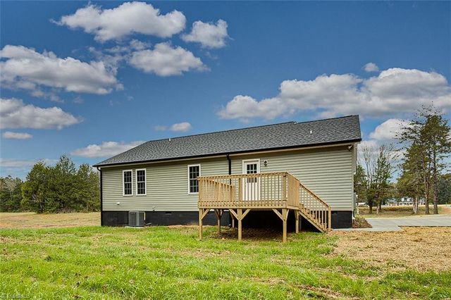 2485 Low Bridge Road, Liberty, NC 27298
