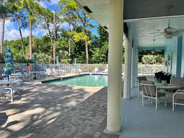 11170 SE Sea Pines Circle, Hobe Sound, FL 33455