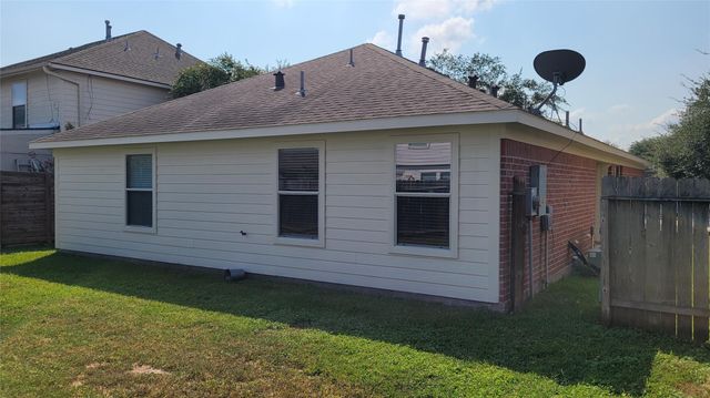 7211 Foxwalk Lane, Humble, TX 77338