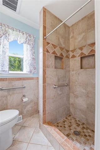 205 Eldorado Drive, Belton, MO 64012
