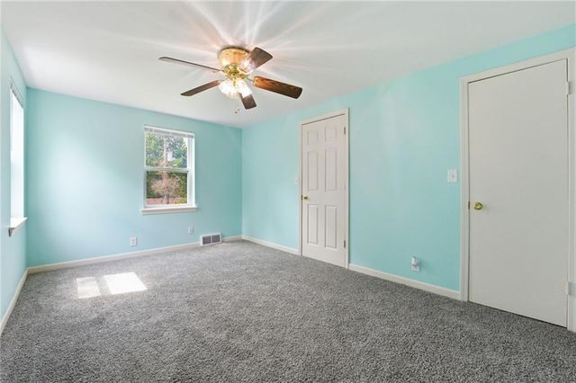 205 Eldorado Drive, Belton, MO 64012