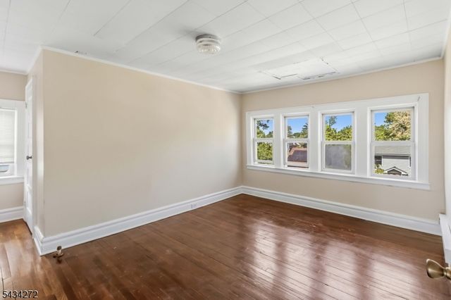 102 Lincoln St, Montclair Twp., NJ 07042