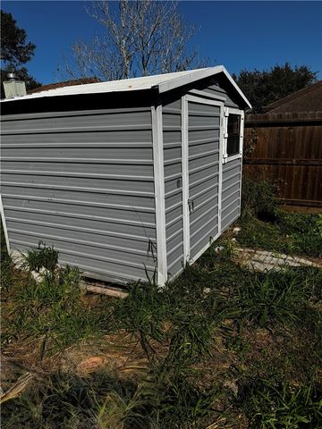 10802 Grand Teton Dr, Corpus Christi, TX 78410