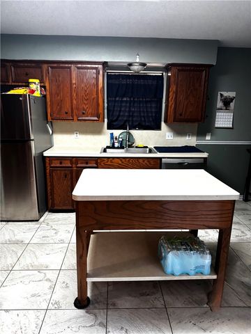 10802 Grand Teton Dr, Corpus Christi, TX 78410