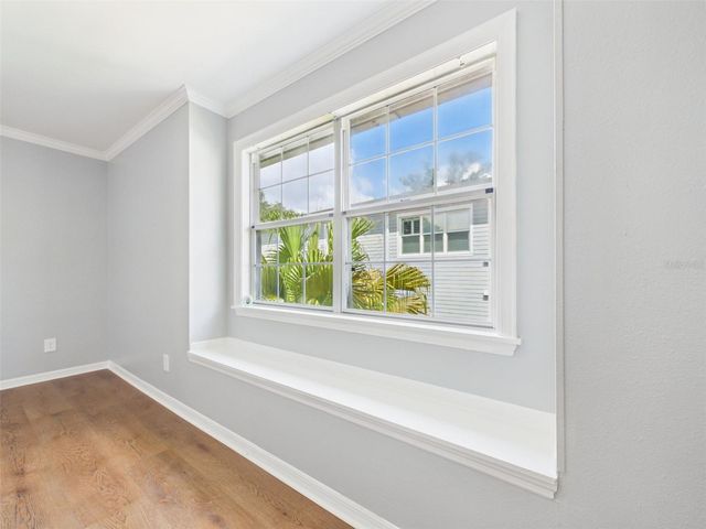 2415 W JETTON AVENUE, Tampa, FL 33629