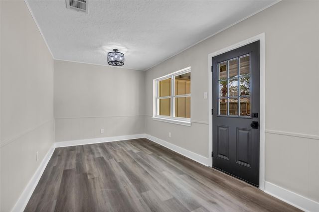 2123 N Fountain Valley Drive, Missouri City, TX 77459