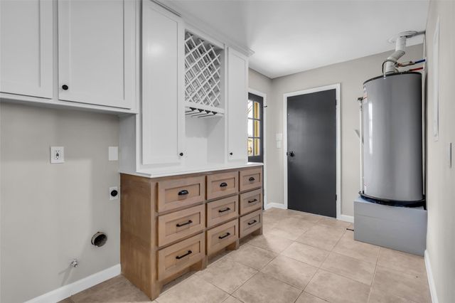 2123 N Fountain Valley Drive, Missouri City, TX 77459