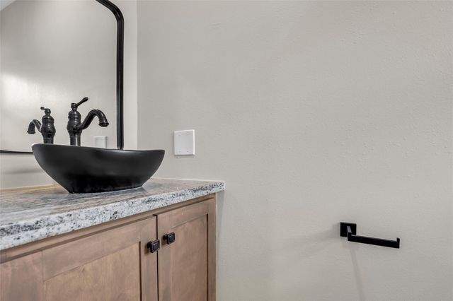 2123 N Fountain Valley Drive, Missouri City, TX 77459