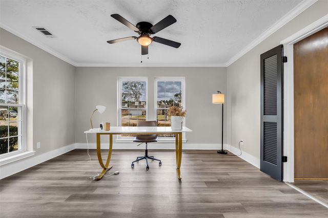 2123 N Fountain Valley Drive, Missouri City, TX 77459