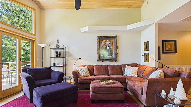 116 Splash Dam Way, Arnold, CA 95223