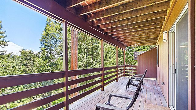116 Splash Dam Way, Arnold, CA 95223