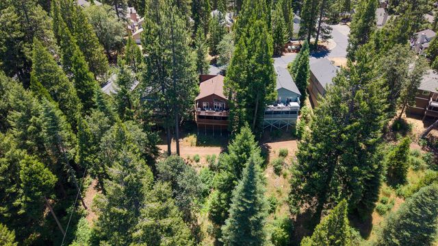 116 Splash Dam Way, Arnold, CA 95223