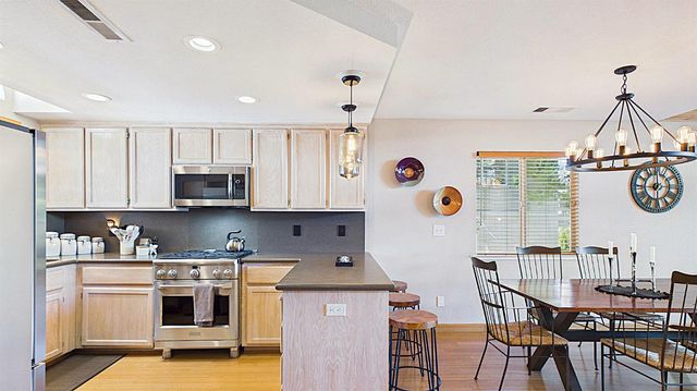 116 Splash Dam Way, Arnold, CA 95223