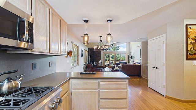 116 Splash Dam Way, Arnold, CA 95223