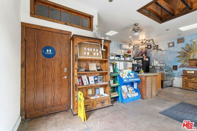 5371 Alhambra Avenue, Los Angeles, CA 90032