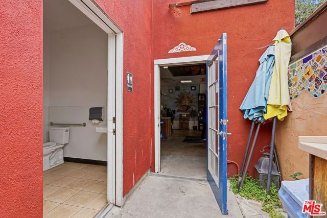 5371 Alhambra Avenue, Los Angeles, CA 90032