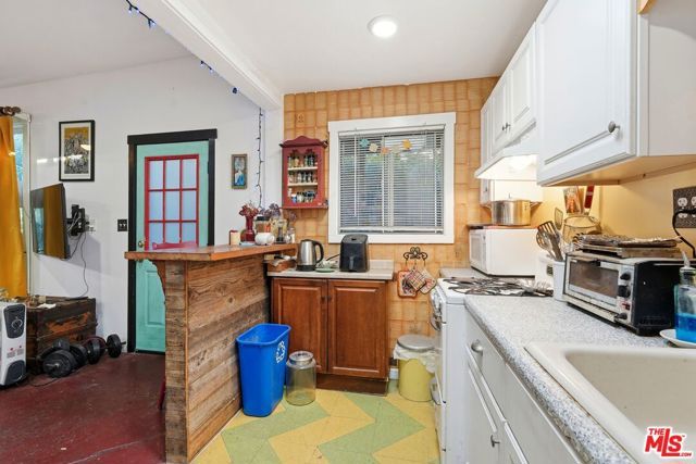 5371 Alhambra Avenue, Los Angeles, CA 90032