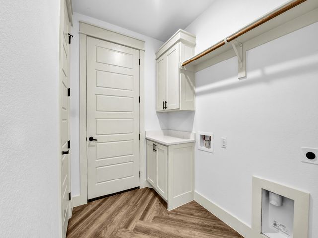 10016 Valley Oak Way, Springtown, TX 76082