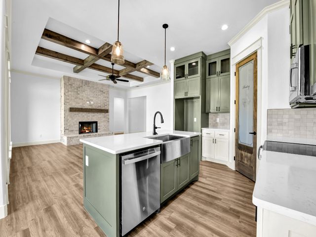 10016 Valley Oak Way, Springtown, TX 76082
