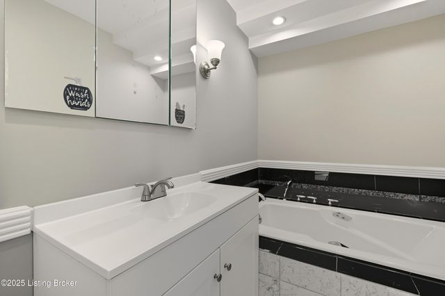 3407 Fayette Ave, Louisville, KY 40213