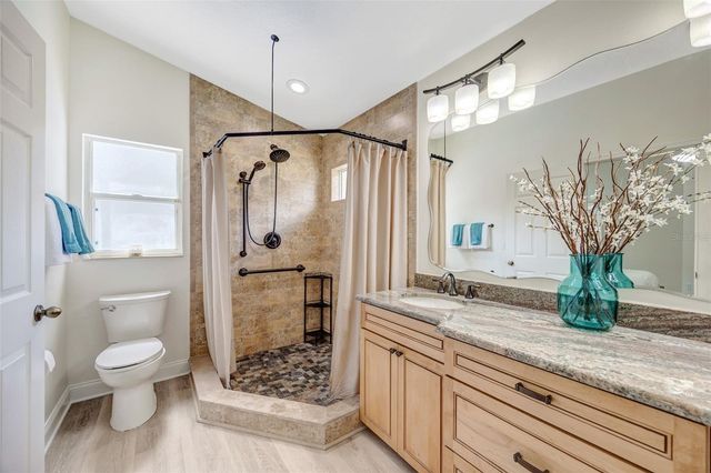 3015 FOLKLORE DRIVE, Valrico, FL 33596