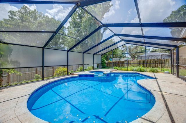 3015 FOLKLORE DRIVE, Valrico, FL 33596