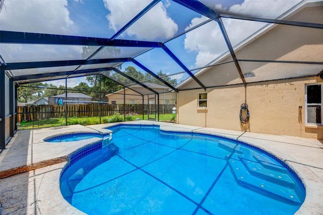 3015 FOLKLORE DRIVE, Valrico, FL 33596