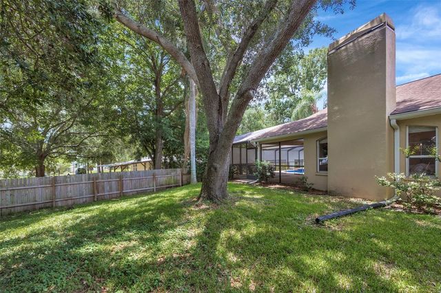 3015 FOLKLORE DRIVE, Valrico, FL 33596