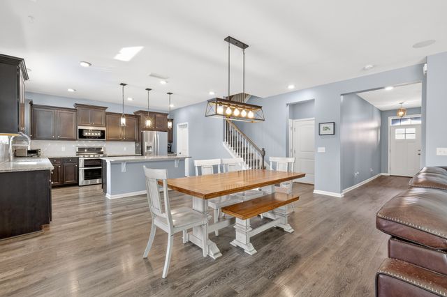 4015 Meadow Knoll Ln, Mount Juliet, TN 37122