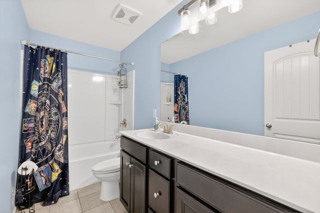 4015 Meadow Knoll Ln, Mount Juliet, TN 37122