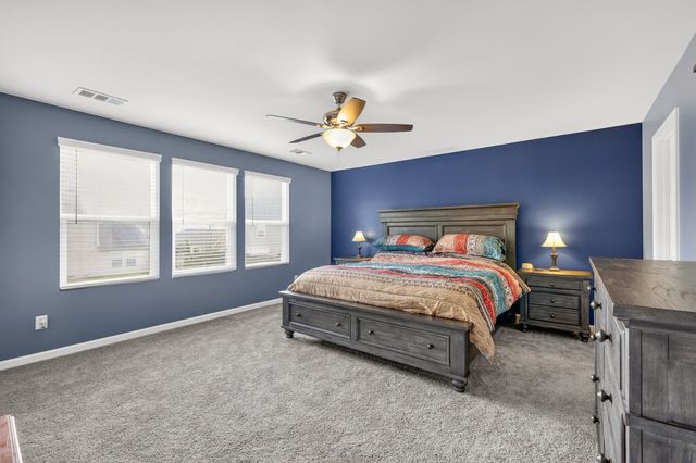 4015 Meadow Knoll Ln, Mount Juliet, TN 37122