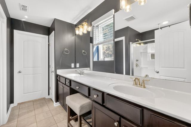 4015 Meadow Knoll Ln, Mount Juliet, TN 37122