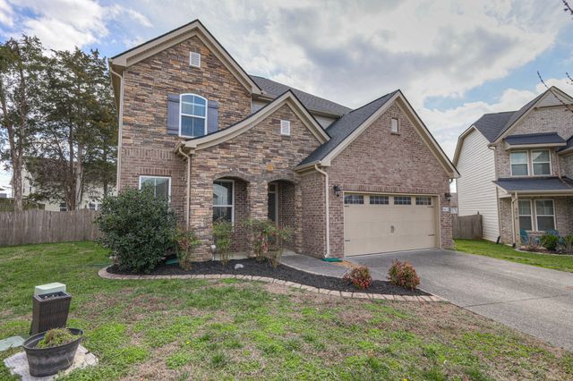 4015 Meadow Knoll Ln, Mount Juliet, TN 37122