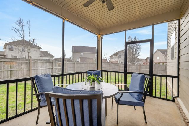 4015 Meadow Knoll Ln, Mount Juliet, TN 37122