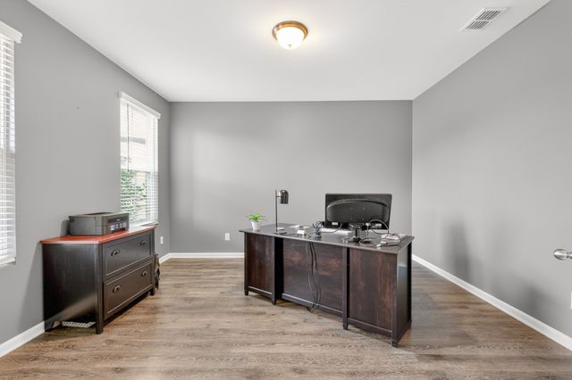 4015 Meadow Knoll Ln, Mount Juliet, TN 37122