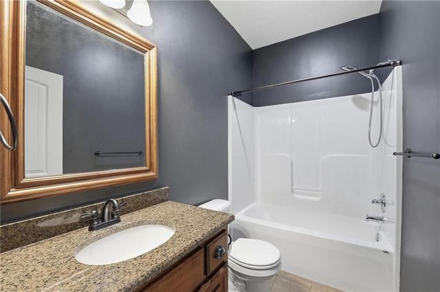 209 SE Waterwheel Lane, Lee's Summit, MO 64063