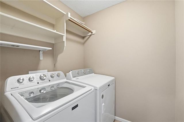 209 SE Waterwheel Lane, Lee's Summit, MO 64063