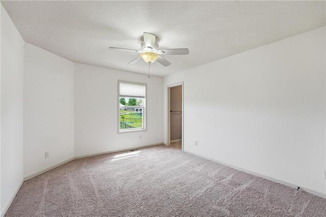 209 SE Waterwheel Lane, Lee's Summit, MO 64063