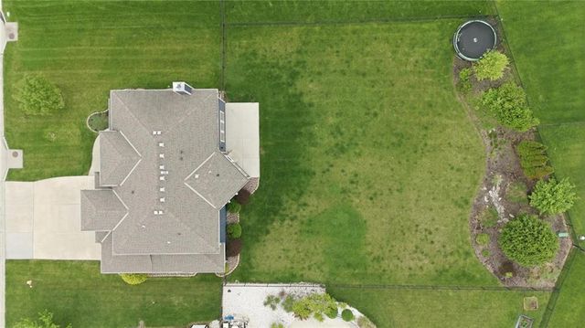 209 SE Waterwheel Lane, Lee's Summit, MO 64063