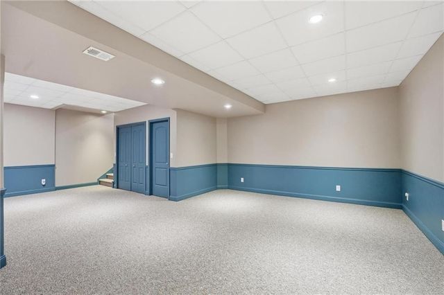 209 SE Waterwheel Lane, Lee's Summit, MO 64063