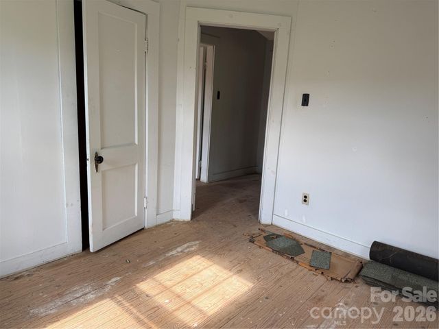 176 Laurel Branch Cemetery Road, Weaverville, NC 28753