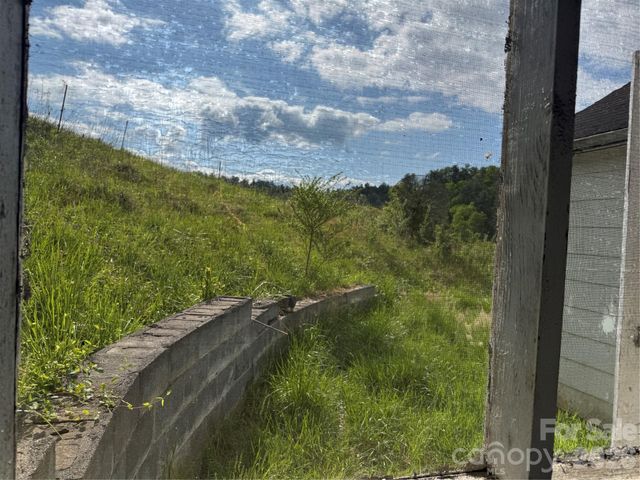 176 Laurel Branch Cemetery Road, Weaverville, NC 28753