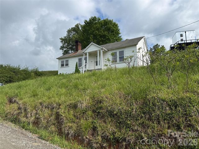 176 Laurel Branch Cemetery Road, Weaverville, NC 28753
