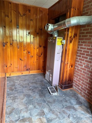 176 Laurel Branch Cemetery Road, Weaverville, NC 28753