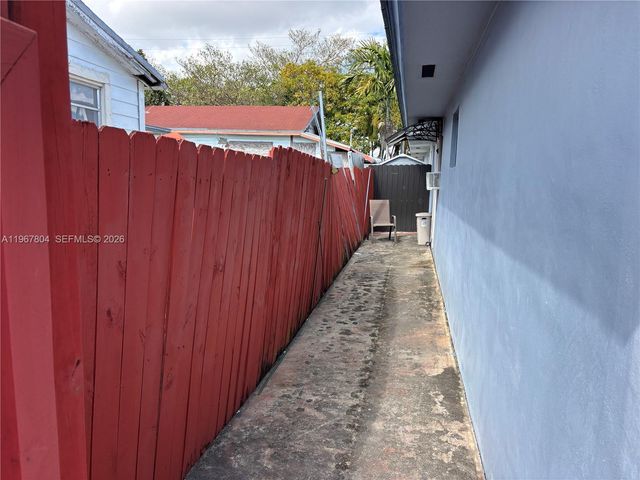 3625 SW 6 ST, Miami, FL 33135