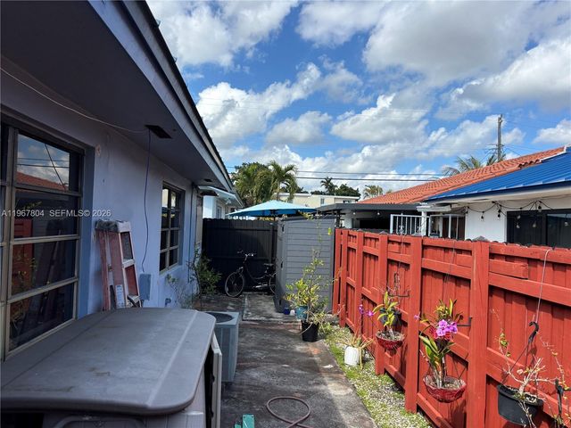 3625 SW 6 ST, Miami, FL 33135