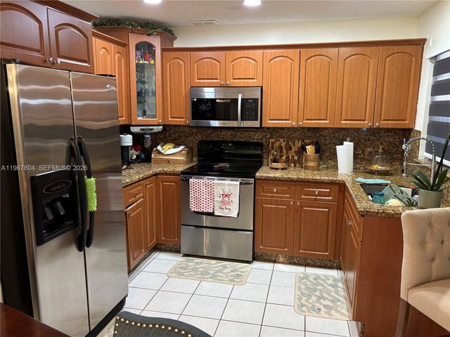 3625 SW 6 ST, Miami, FL 33135