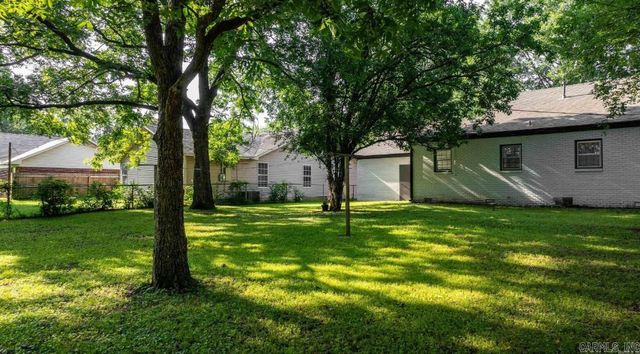 2010 Hairston Street, Conway, AR 72034