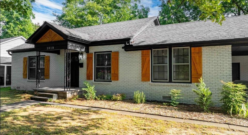 2010 Hairston Street, Conway, AR 72034